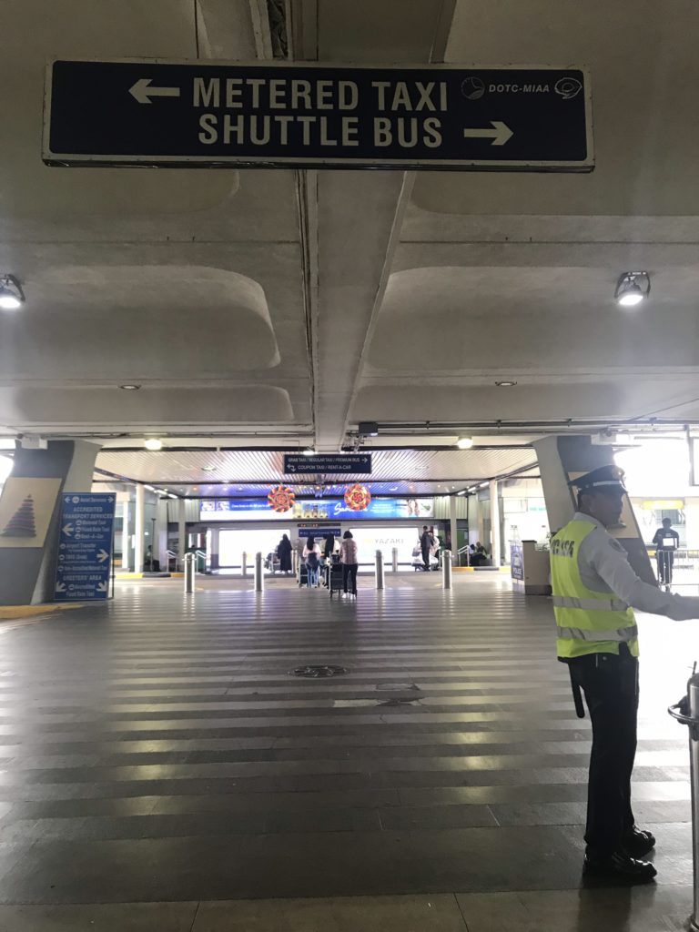 愛妮島自由行-馬尼拉機場轉機-第一航廈-8